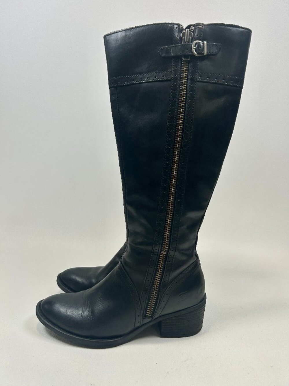 BORN FANNAR Leather Knee High Boots For Women's Sz 8.5 M in Black